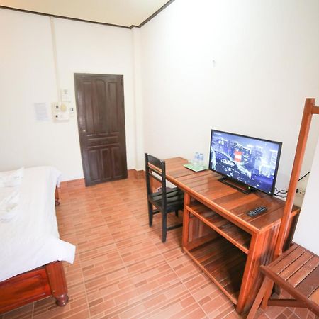 Maylay Guesthouse Vang Vieng Eksteriør billede