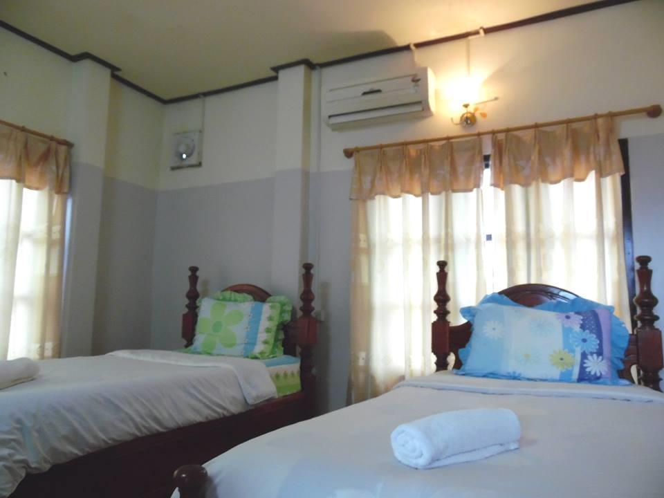 Maylay Guesthouse Vang Vieng Eksteriør billede