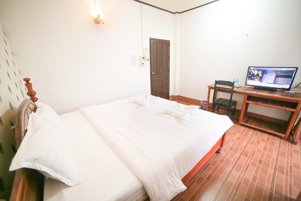 Maylay Guesthouse Vang Vieng Eksteriør billede