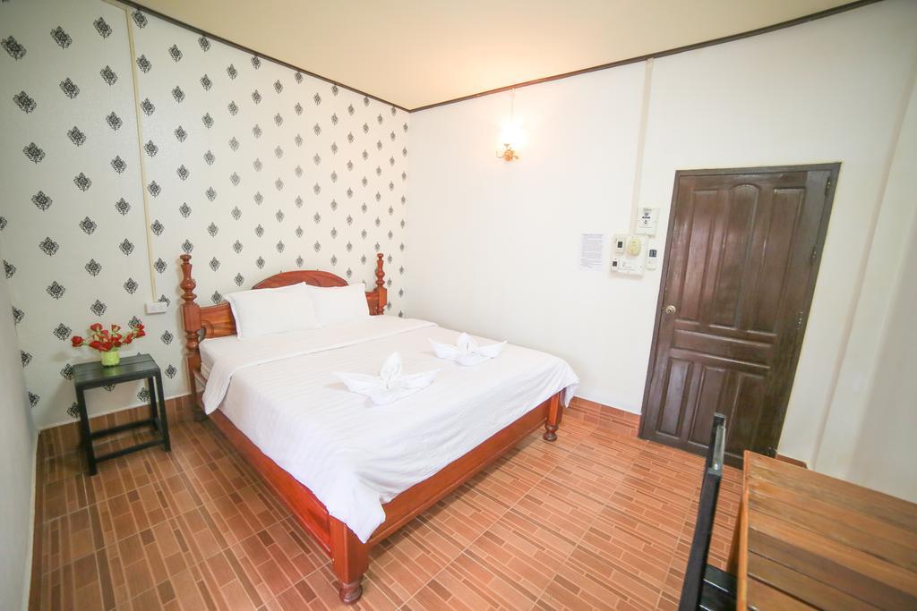 Maylay Guesthouse Vang Vieng Eksteriør billede