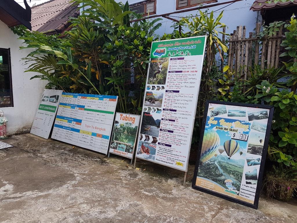 Maylay Guesthouse Vang Vieng Eksteriør billede
